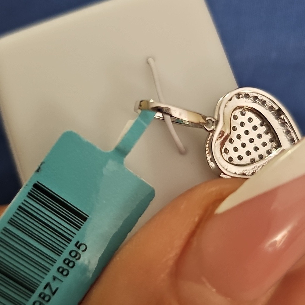 NWT Moissanite Heart Pendant - Picture 6 of 11
